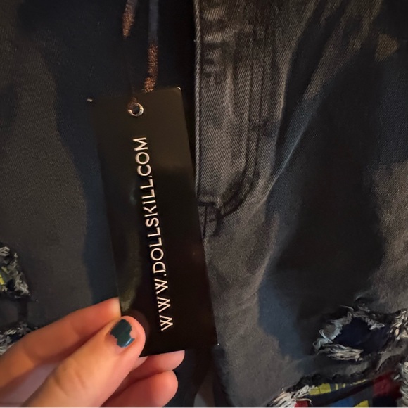 NWT Delia’s In This Moment Distressed Jeans - Picture 3 of 5